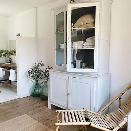 Les Jardins De Jeanne Bed & Breakfast 3*